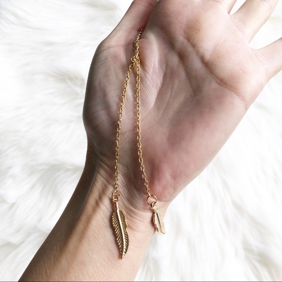 Brand new gold leaf or feather necklace 2 strands - Picture 2 of 5